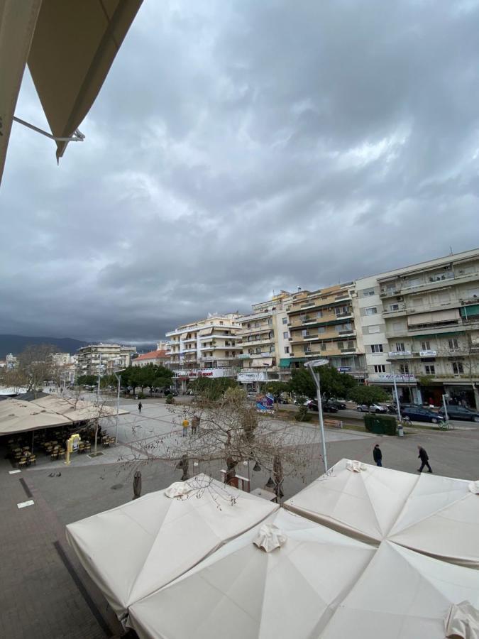 On The Square Studio Καλαμάτα Εξωτερικό φωτογραφία