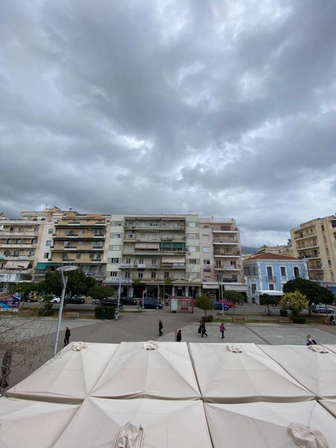 On The Square Studio Καλαμάτα Εξωτερικό φωτογραφία